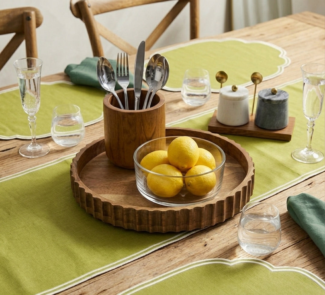 Ravello Fluted Round Curved Tray 30x30x5cm Natural Brown
