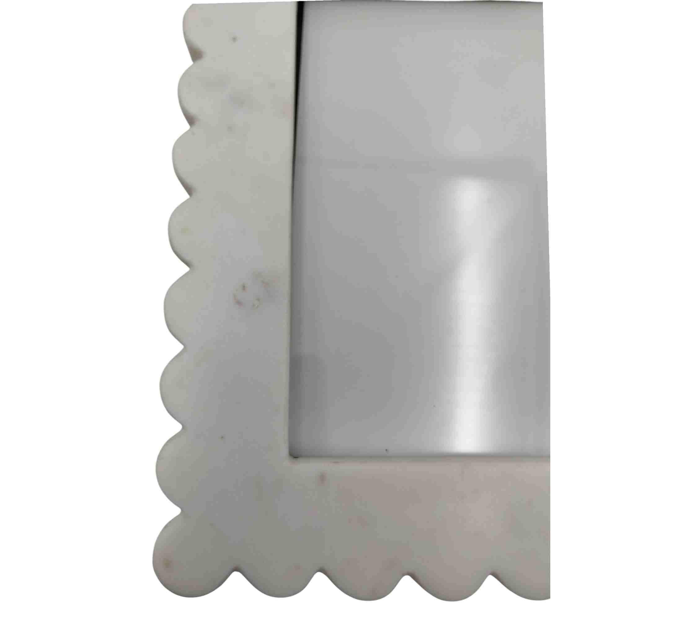 Tuscany Scallop Marble Photo Frame 12x17cm White