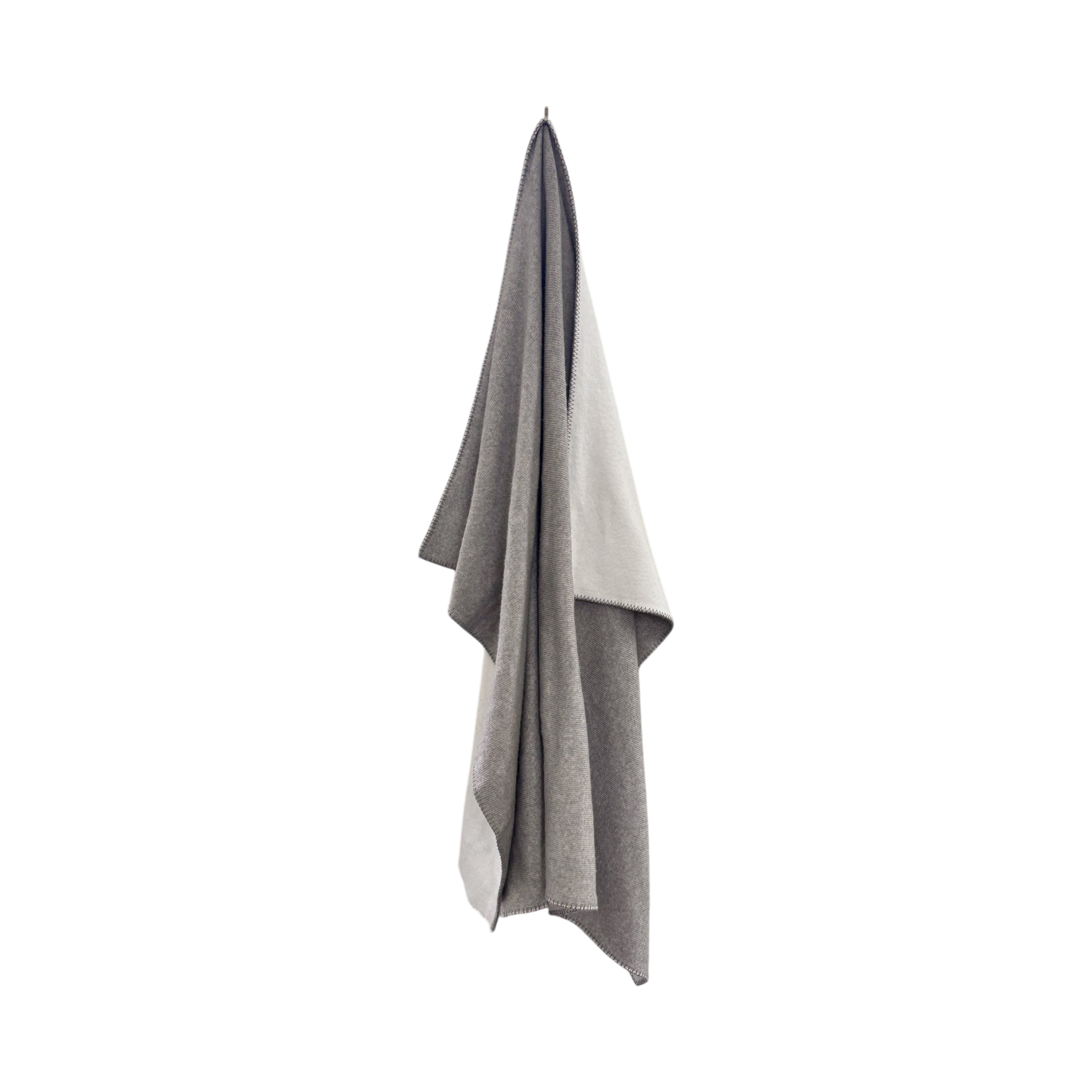 Atelier Blanket Throw 130x180cm Grey & White