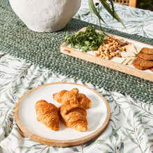 Load image into Gallery viewer, Corinne Round Serving Tray Small 26x26x2cm White & Natural