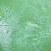 Load image into Gallery viewer, Dariah Resin Oval Tray 30.50x24.10x3.20cm Peppermint