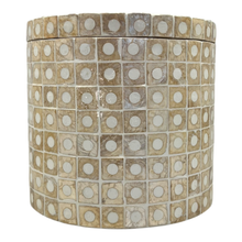 Load image into Gallery viewer, Elodie Pearl Large Circular Box 20x20x18cm Natural