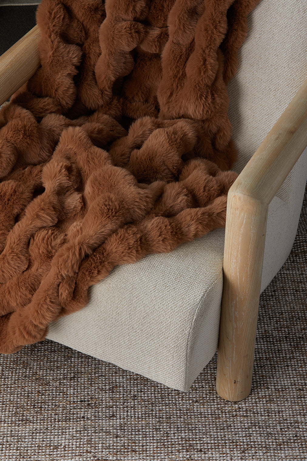 Mallow Faux Fur Throw 130x180cm Coffee