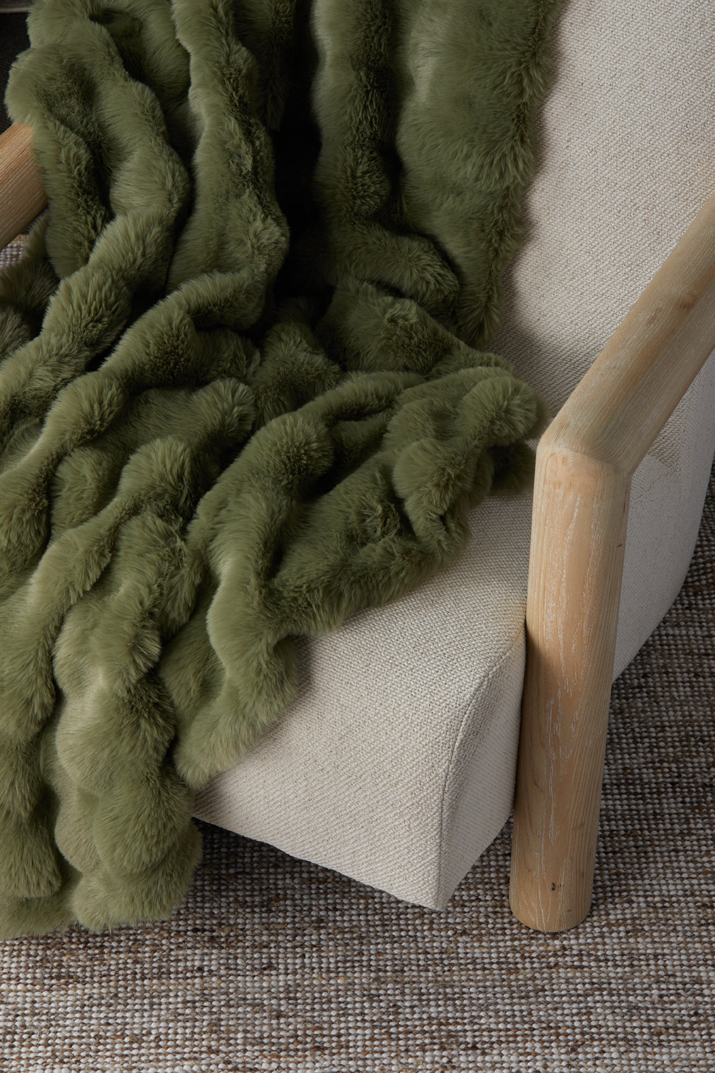 Mallow Faux Fur Throw 130x180cm Forest Green