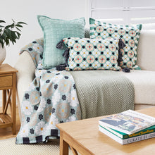 Load image into Gallery viewer, Zoe Throw 130x160cm Peppermint & White Multi