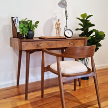 Load image into Gallery viewer, Markus Chair Keat Fabric 57x53x72cm Natural & White