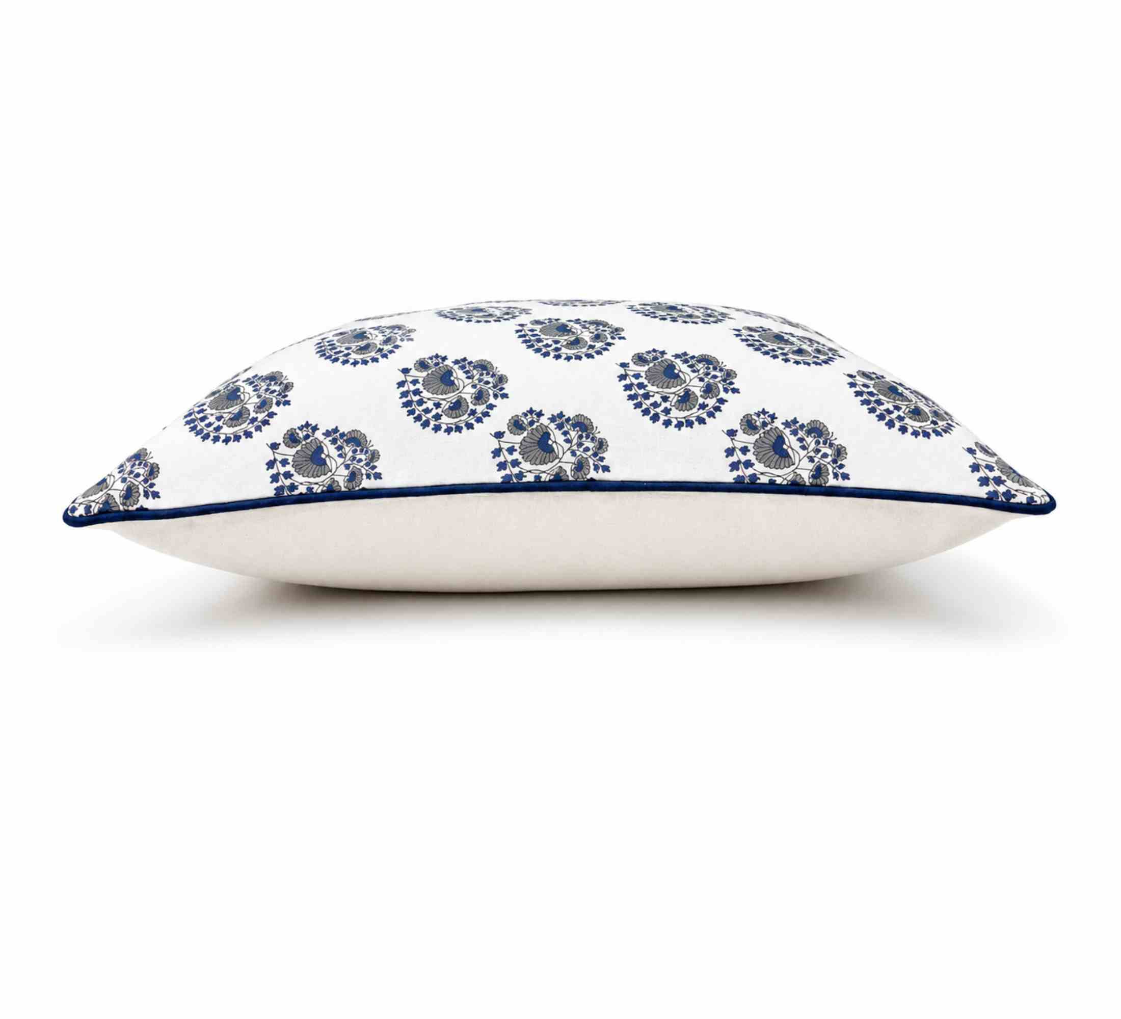 Rangoli Cushion 50x50cm Indigo