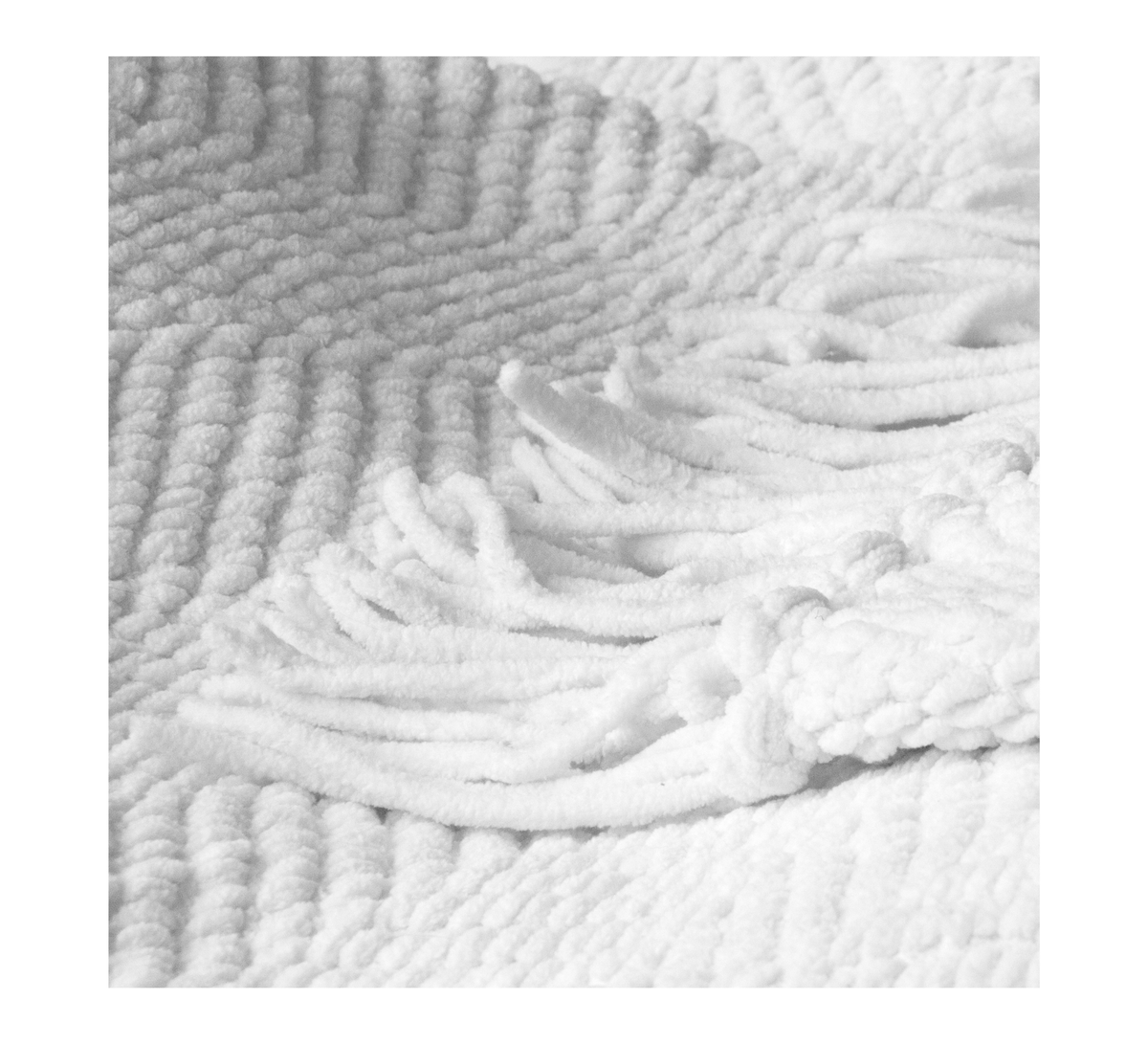 Louie Throw 130x160cm Ivory