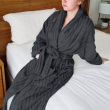 Load image into Gallery viewer, Betsy Robe One Size Moonlight
