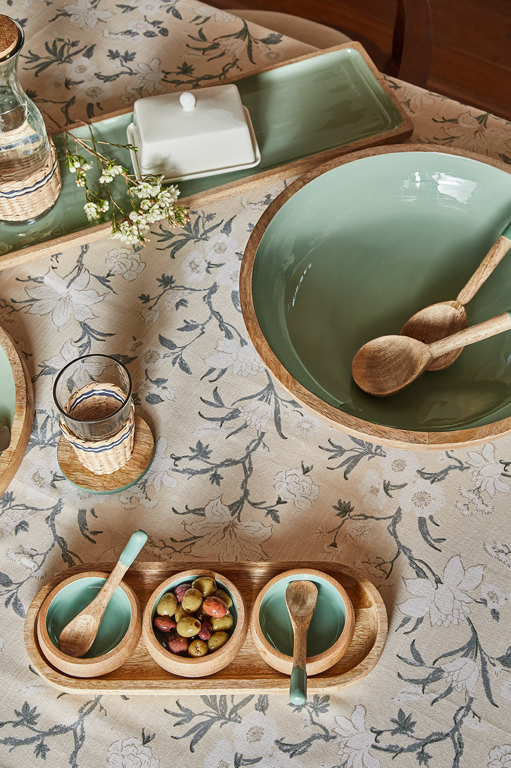 Corinne Serving Tray with Dip Bowls and Spoons 35.5x13x5cm Green & Natural