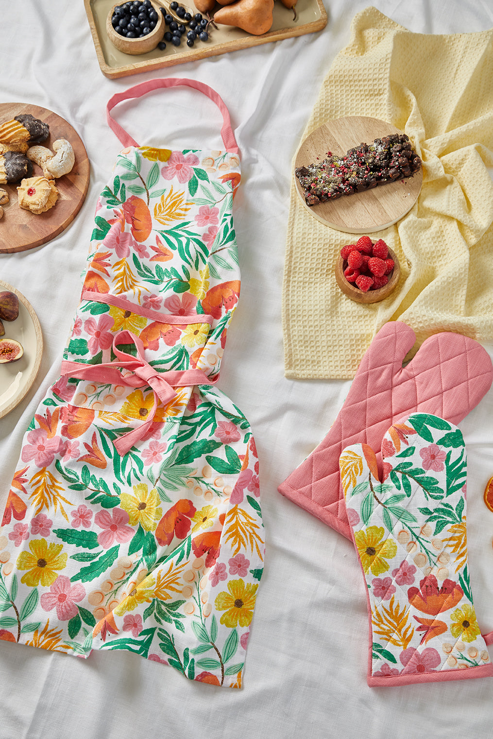 Fleur Darling Apron 83x68x0.05cm Pink & Yellow Floral Multi