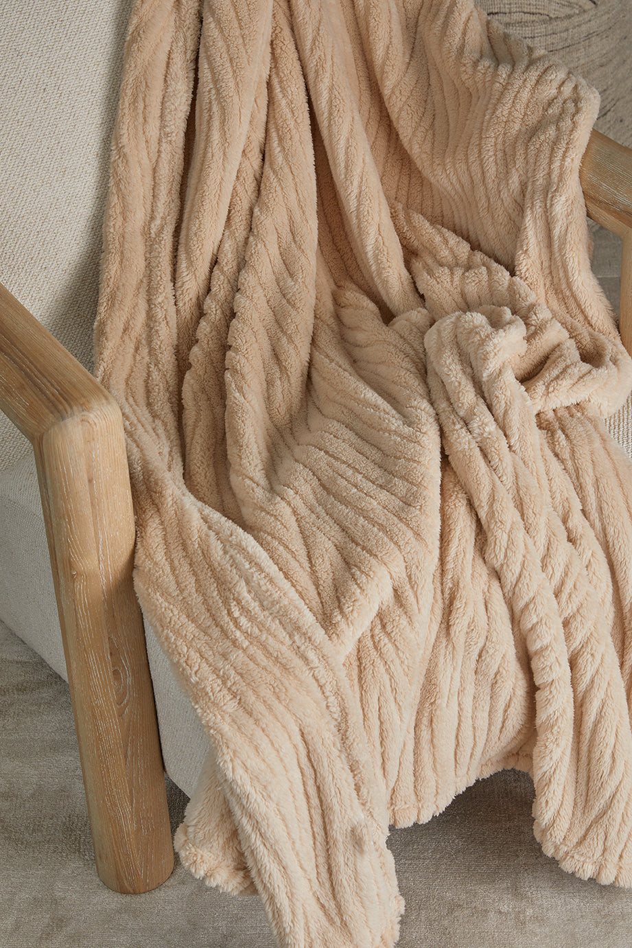 Fleur Darling Fluffy Blanket 130x180cm Beige