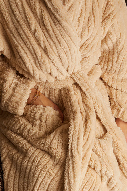 Fleur Darling Fluffy Robe 44x36x63cm Beige