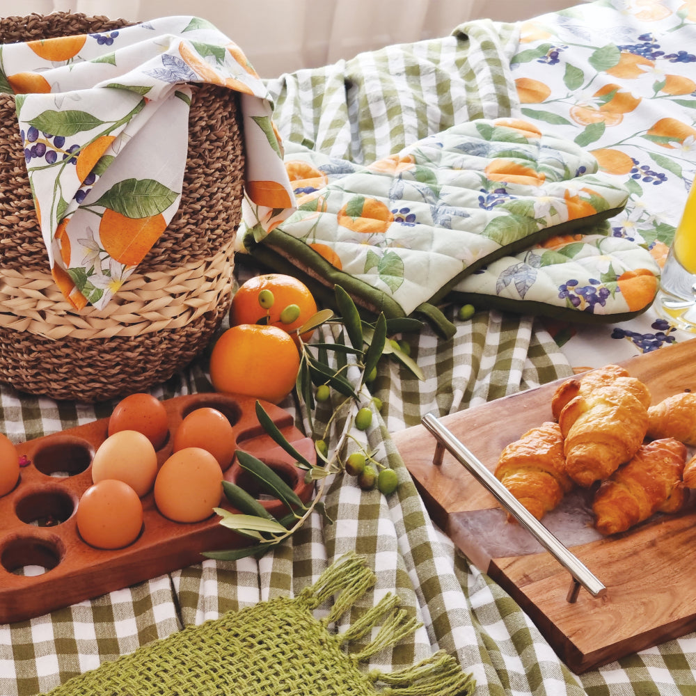 Ginny Rectangle Tablecloth 150x300cm Bayleaf