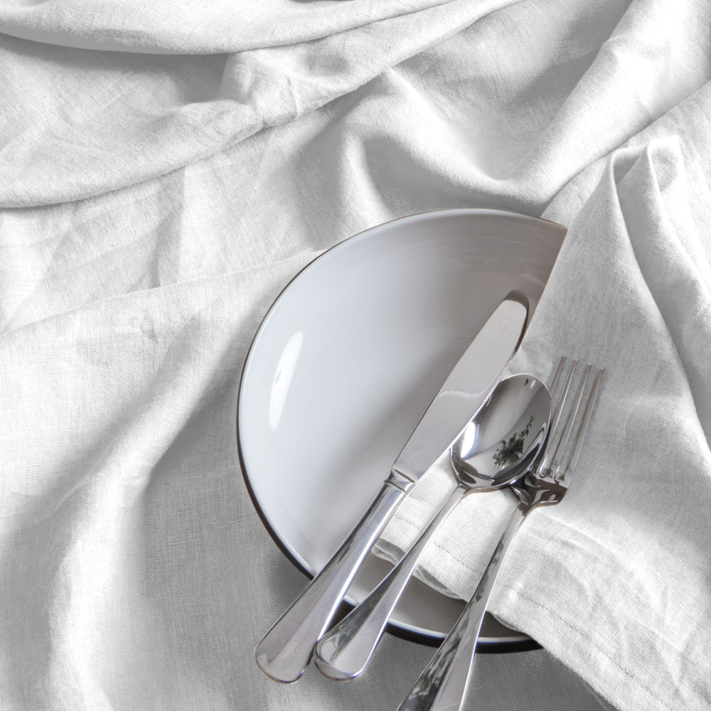 Linen Collection Tablecloth 150x270cm White