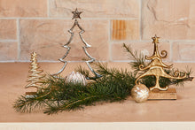 Load image into Gallery viewer, Starlight X-Mas Tree on Wood Base Small 22x7.5x33cm Gold
