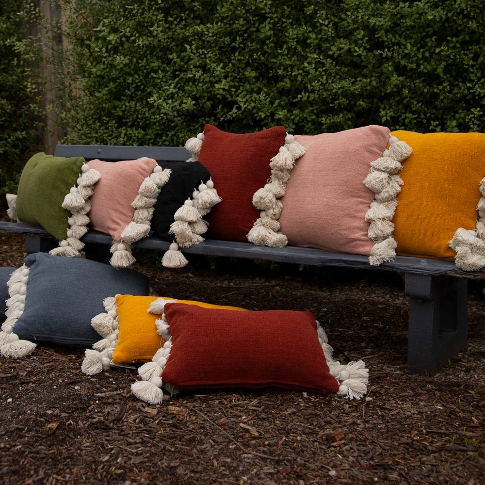 Pink chenille outlet cushions