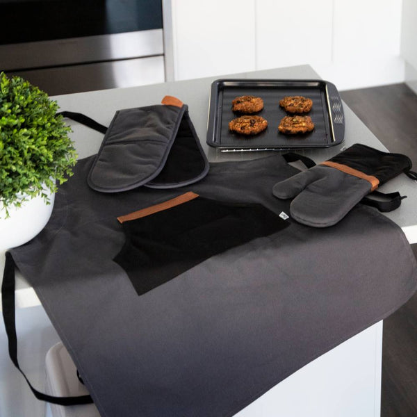 Selby Oven Mitt 34x15cm Charcoal & Black