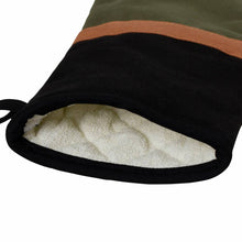 Load image into Gallery viewer, Selby Oven Mitt 34x15cm Olive &amp; Black
