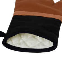 Load image into Gallery viewer, Selby Oven Mitt 34x15cm Ginger &amp; Black
