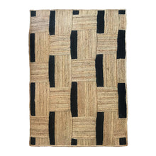 Load image into Gallery viewer, Maisy Rug 160x230cm Natural &amp; Black
