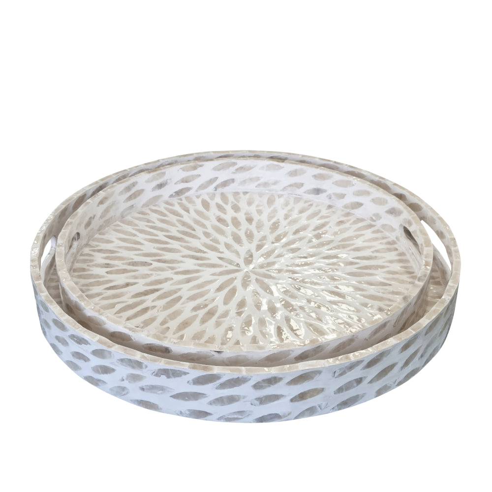 Nacre Round Serving Trays Set of 2 dia 35.5 x h 4.5cm & dia 40.5 x h 5cm Pearl